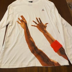 Union x jordan crewneck